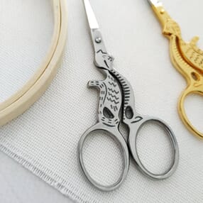 nozhnitsi,dlyavishivki,